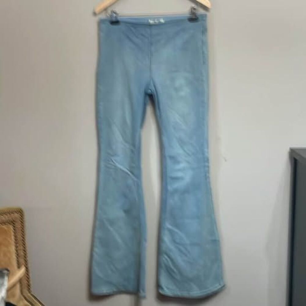 We The Free Penny Pull-On Flare Jeans size 29